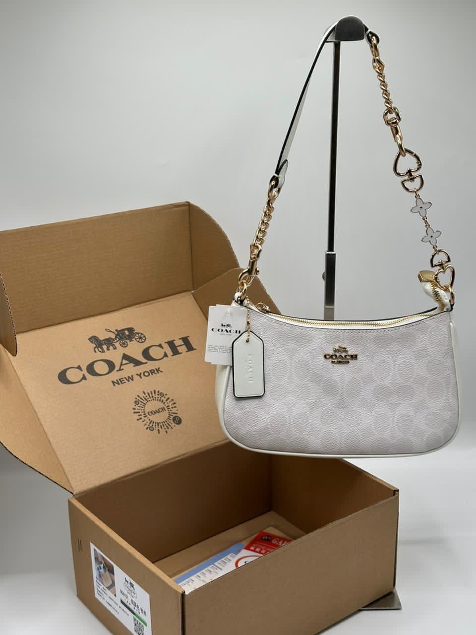 New bag of coach - Image 8